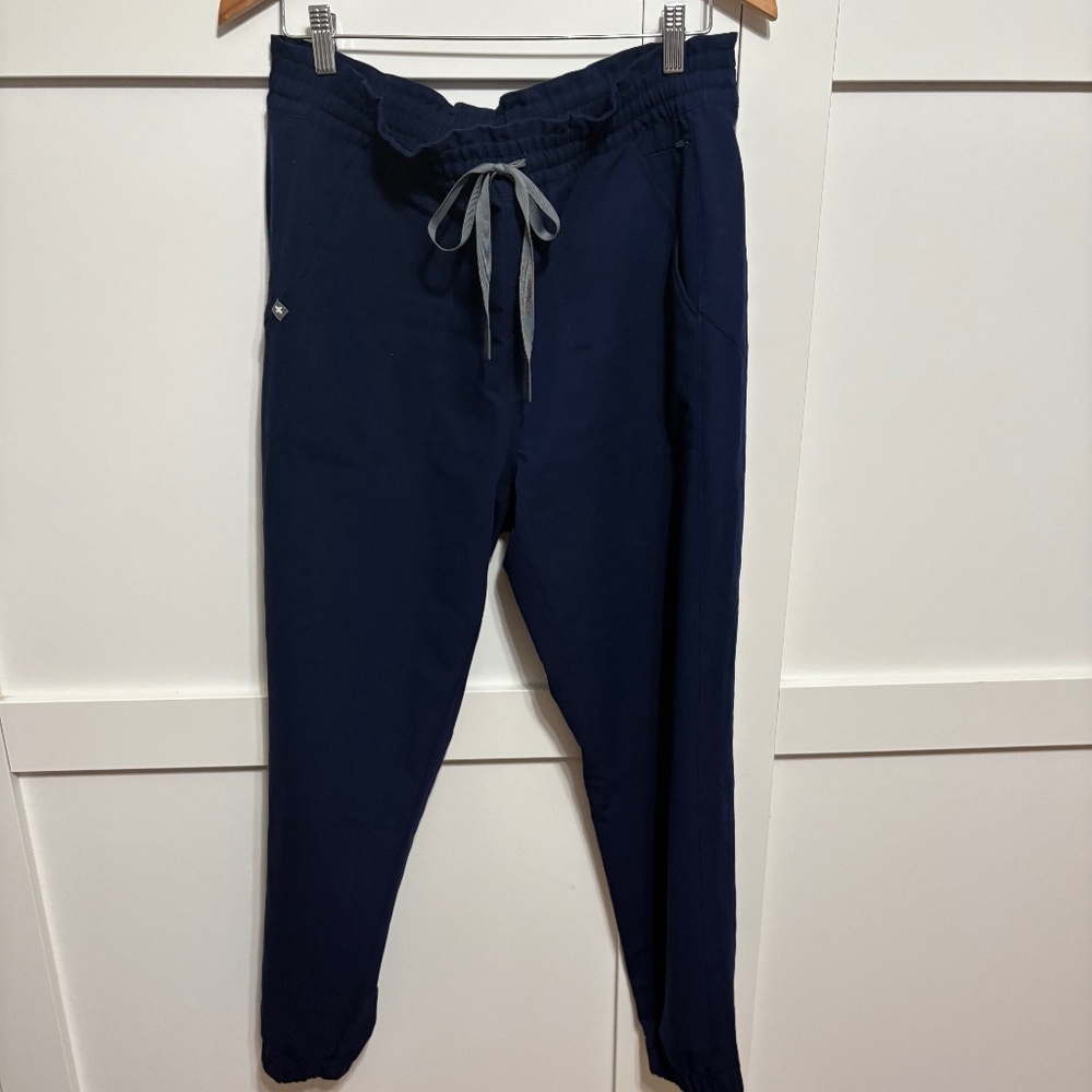 Figs - Navy Regina Scrub Pants Size L - Like New!